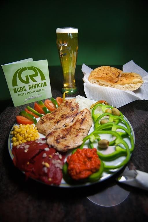 Gril Ranca Pod Pohorjem 호텔 마리보르 외부 사진